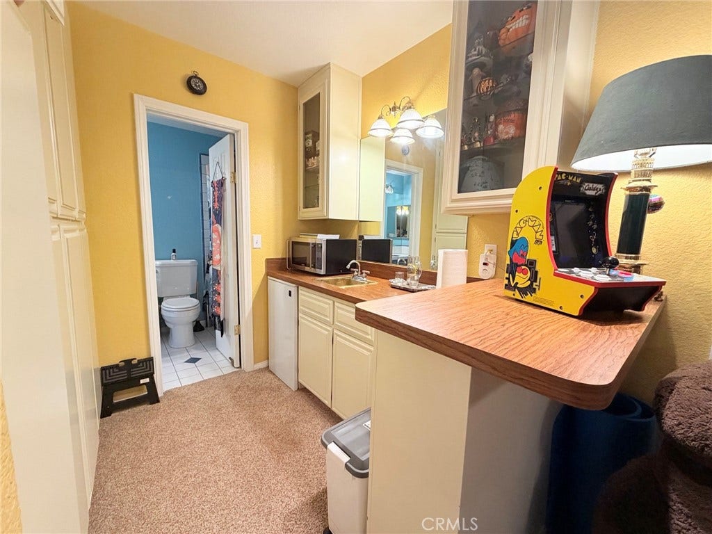 934 Teakwood, Lake Arrowhead, CA 92352 934 Teakwood, Lake Arrowhead, CA 92352