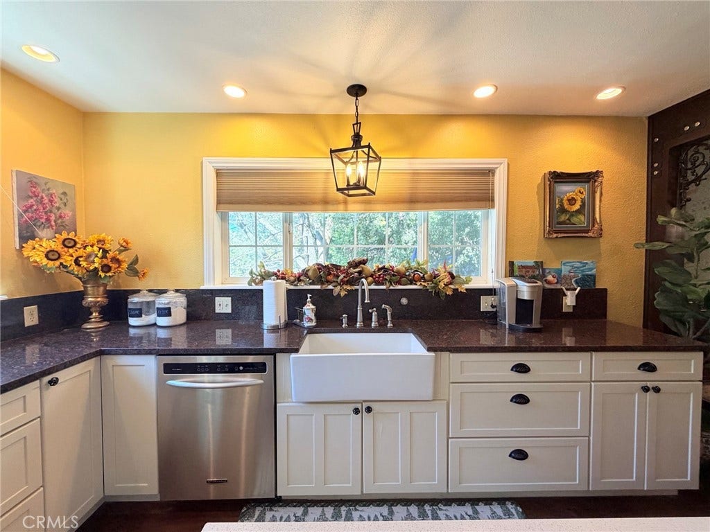 934 Teakwood, Lake Arrowhead, CA 92352 934 Teakwood, Lake Arrowhead, CA 92352