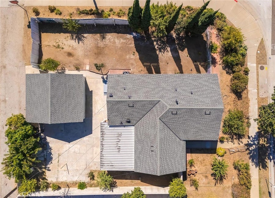 Property photo for 11802 S Van Ness Avenue S, Hawthorne, CA