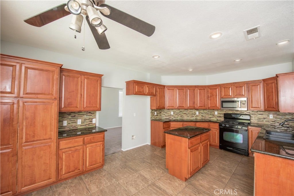 3134 Ranier Street, Corona, CA 92881 3134 Ranier Street, Corona, CA 92881