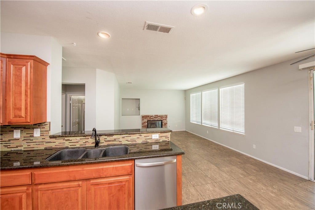 3134 Ranier Street, Corona, CA 92881 3134 Ranier Street, Corona, CA 92881