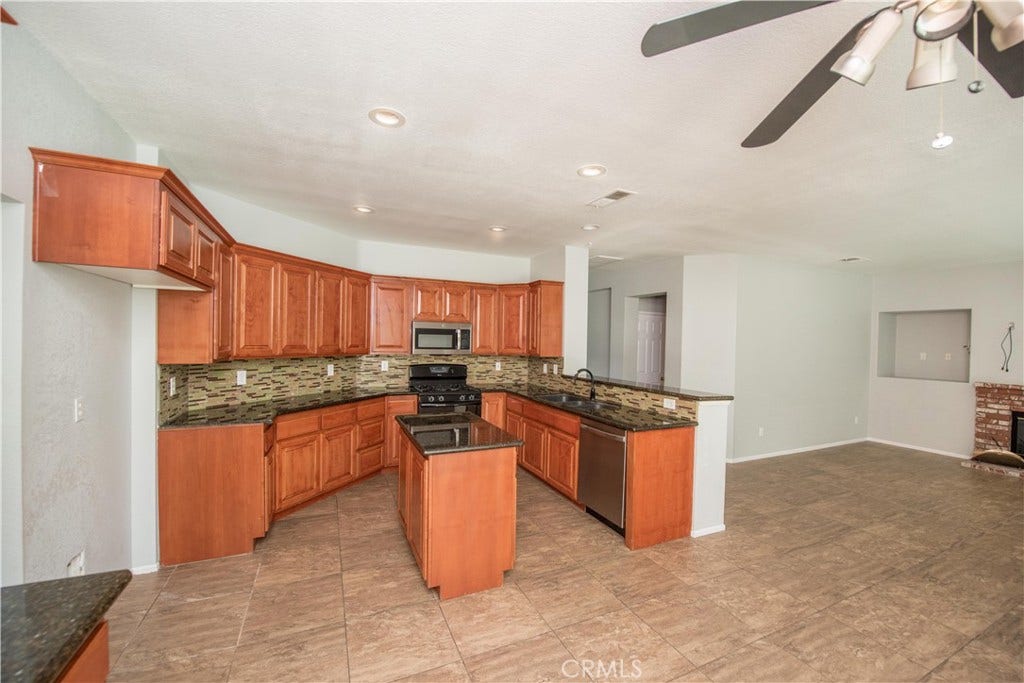3134 Ranier Street, Corona, CA 92881 3134 Ranier Street, Corona, CA 92881
