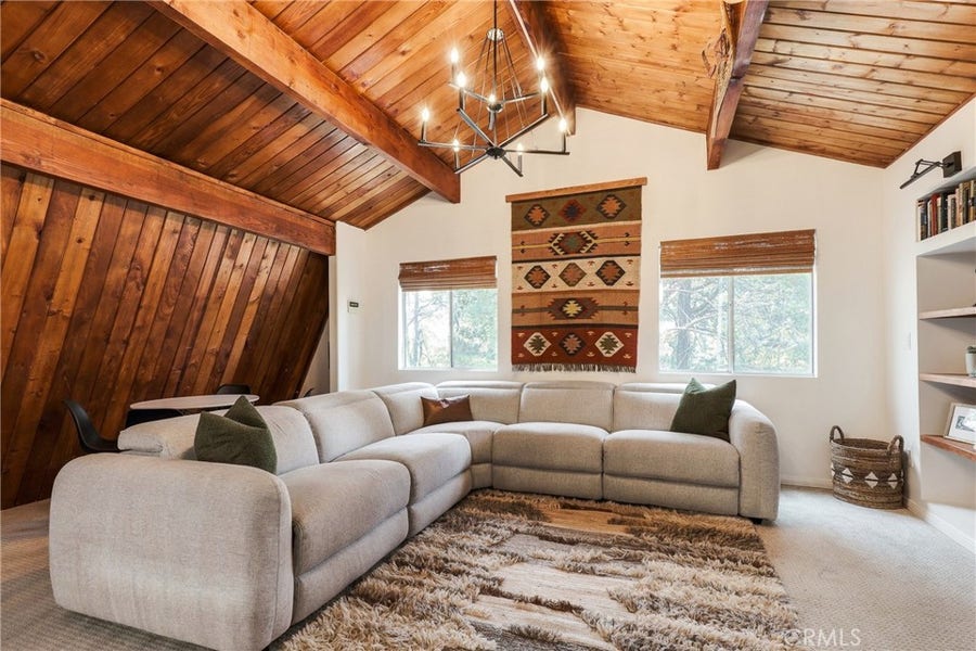 Property photo for 1144 Scenic, Rimforest, CA