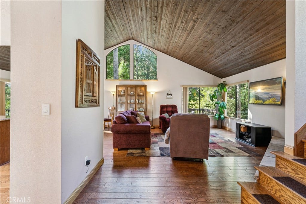 557 Brentwood, Lake Arrowhead, CA 92352 557 Brentwood, Lake Arrowhead, CA 92352