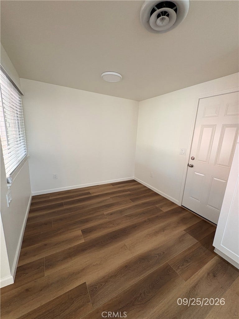 6114 Mckinley, San Bernardino, CA 92404 Bonus room/coffee room next to kitchen