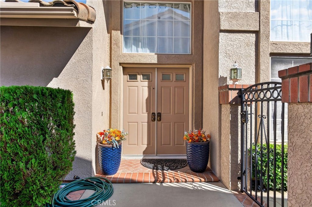 6048 Spanish Trail Cv, Banning, CA 92220