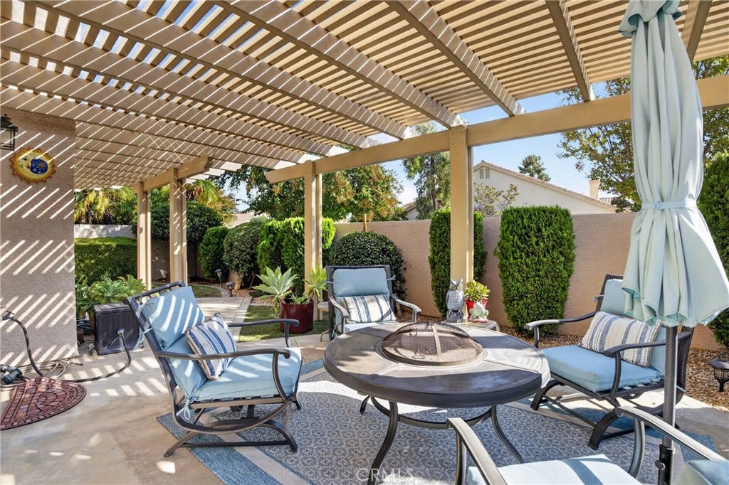 6048 Spanish Trail Cv, Banning, CA 92220