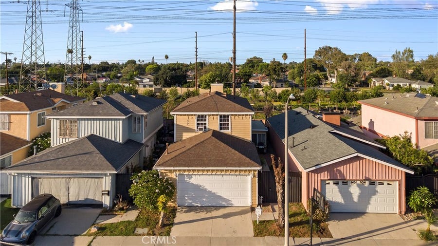 Property photo for 213 Orleans Way, Long Beach, CA