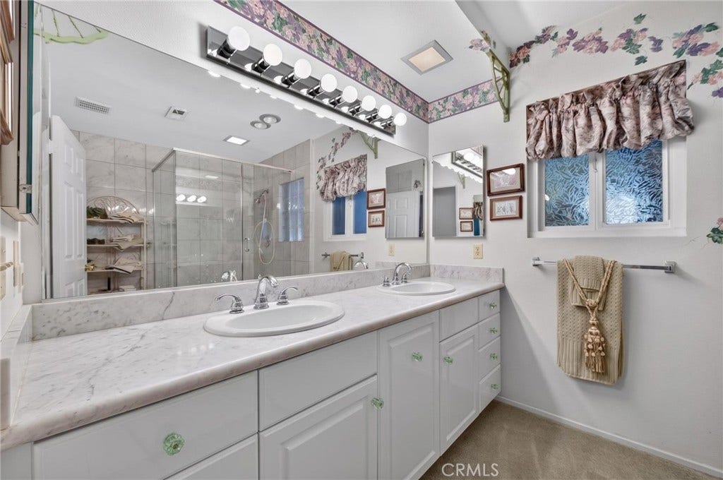 1100 Via Vallarta, Riverside, CA 92506 1100 Via Vallarta, Riverside, CA 92506