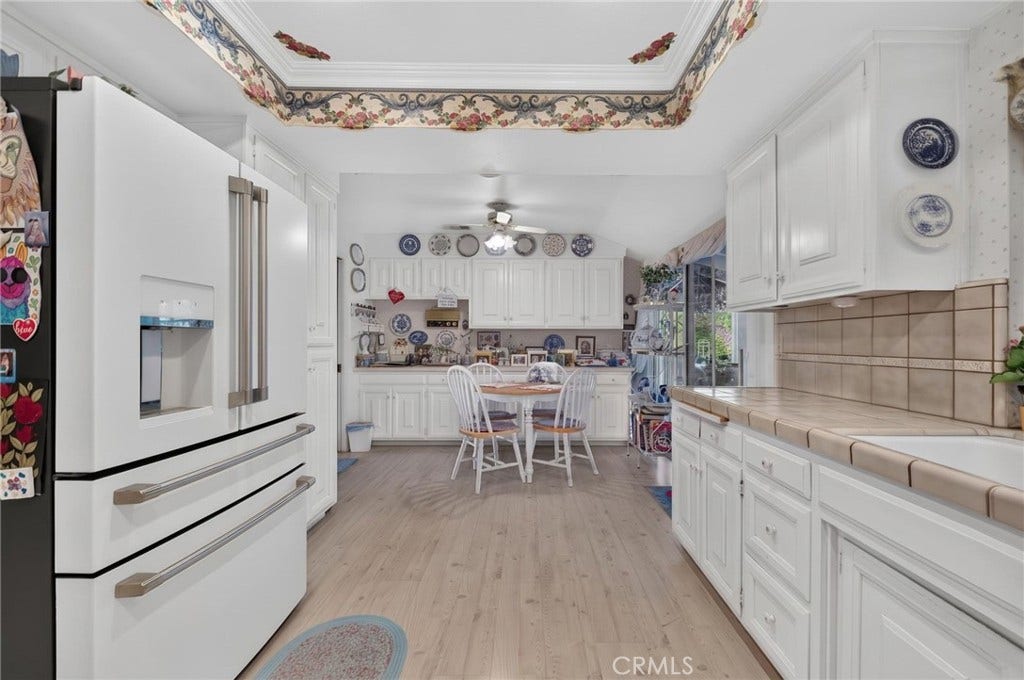 1100 Via Vallarta, Riverside, CA 92506 1100 Via Vallarta, Riverside, CA 92506