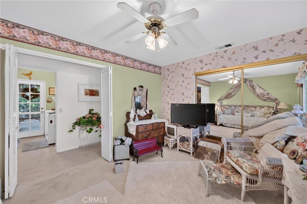 1100 Via Vallarta, Riverside, CA 92506 1100 Via Vallarta, Riverside, CA 92506