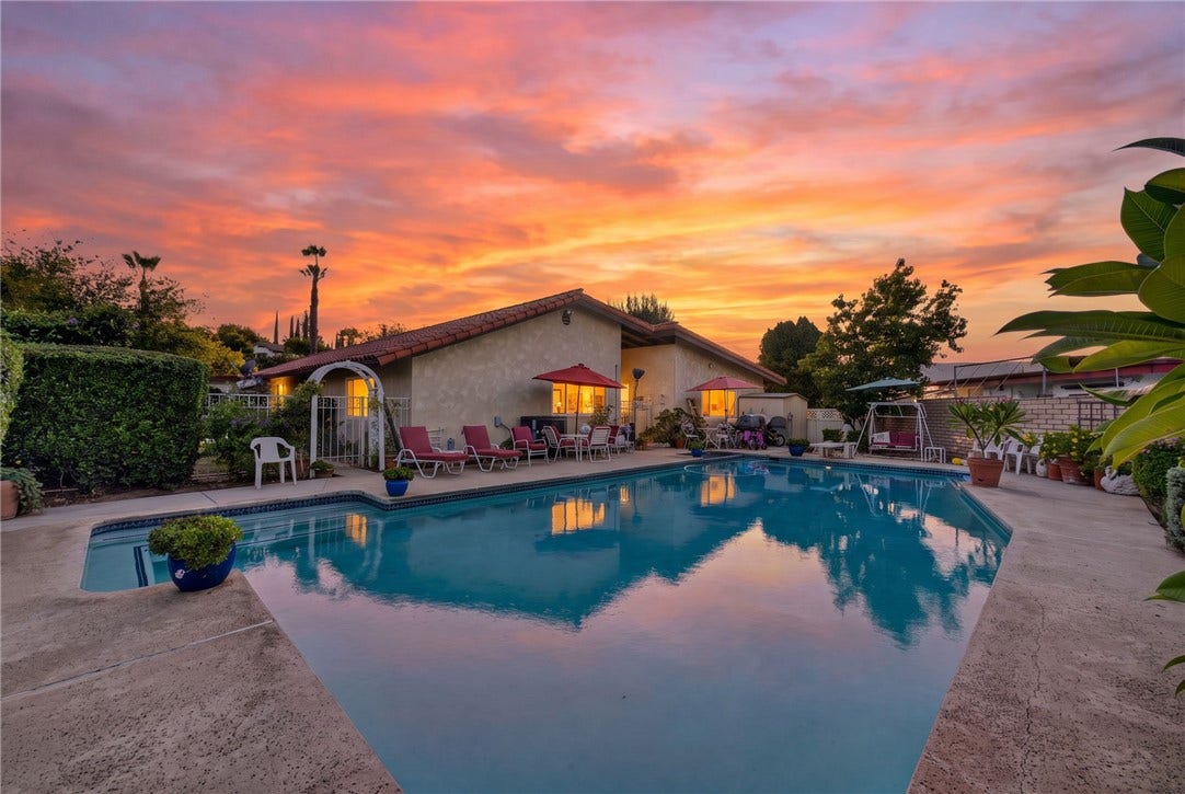 1100 Via Vallarta, Riverside, CA 92506 1100 Via Vallarta, Riverside, CA 92506