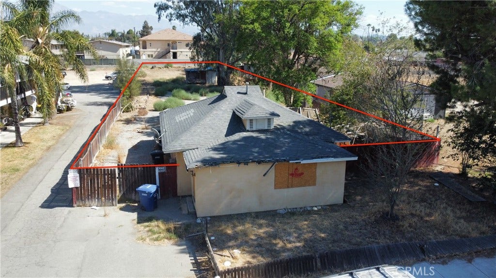 10617 Ohio, Loma Linda, CA 92354