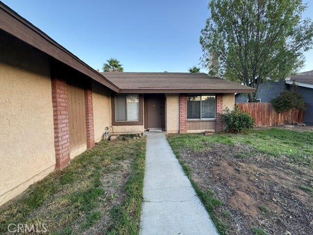 11562 Hartford Court, Riverside, CA 92503 11562 Hartford Court, Riverside, CA 92503