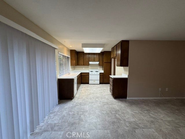 11562 Hartford Court, Riverside, CA 92503 11562 Hartford Court, Riverside, CA 92503