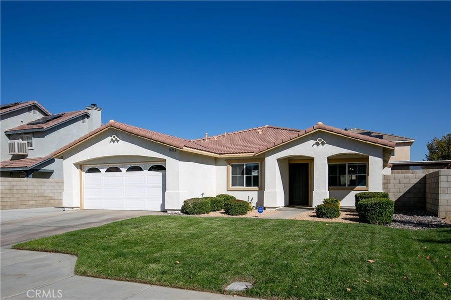 Property photo for 3623 Koufax, Lancaster, CA