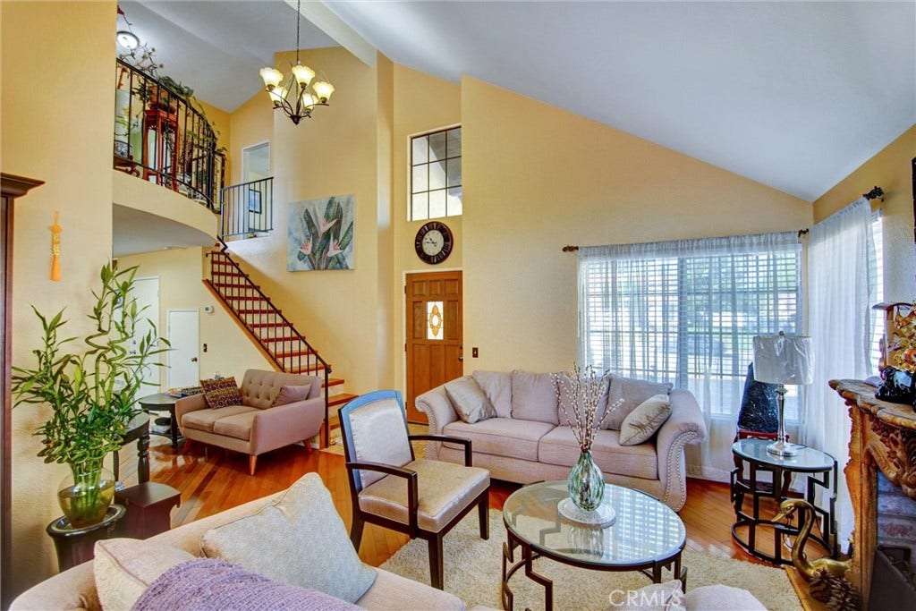 6560 Hemingway, Riverside, CA 92506 6560 Hemingway, Riverside, CA 92506