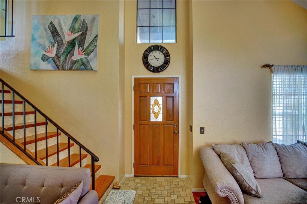6560 Hemingway, Riverside, CA 92506 6560 Hemingway, Riverside, CA 92506