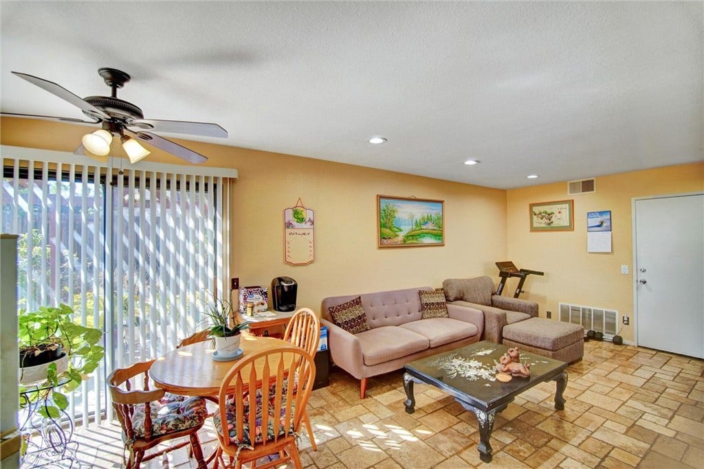 6560 Hemingway, Riverside, CA 92506 6560 Hemingway, Riverside, CA 92506