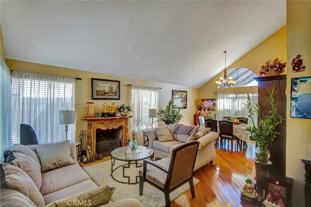 6560 Hemingway, Riverside, CA 92506 6560 Hemingway, Riverside, CA 92506