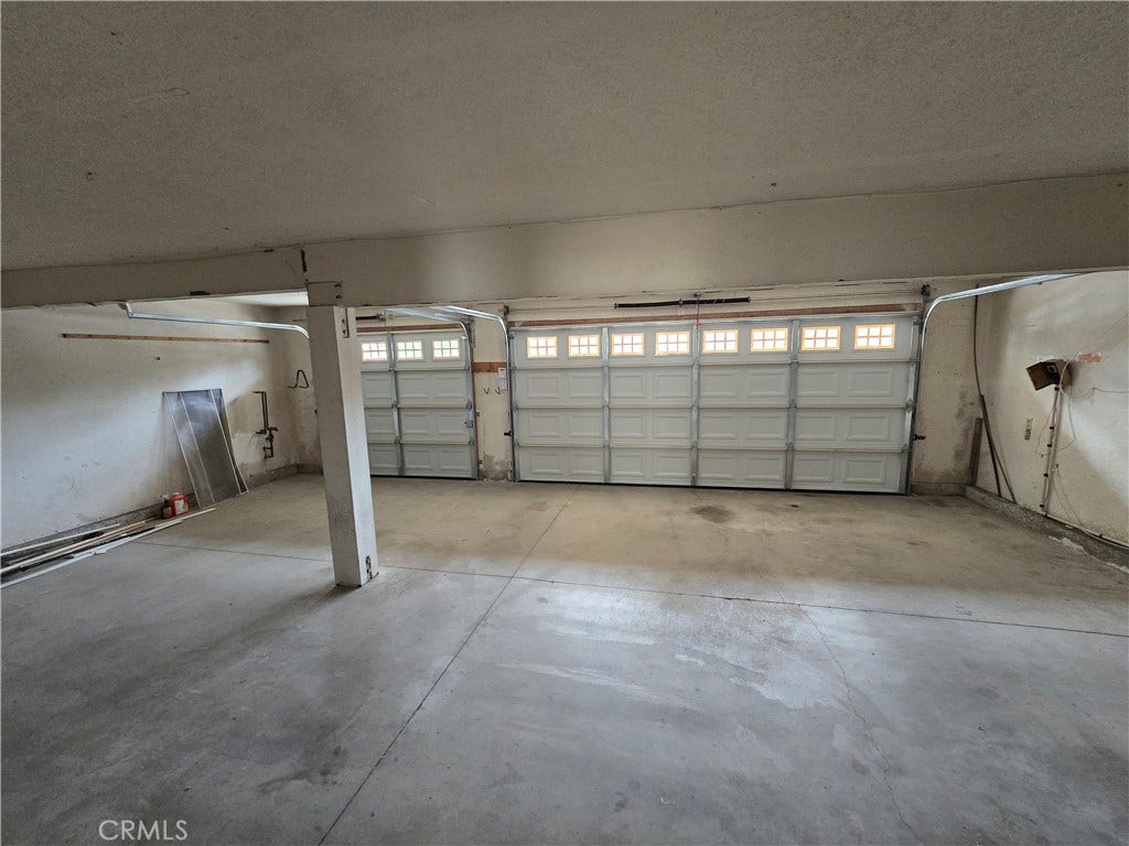 3 Car Garage