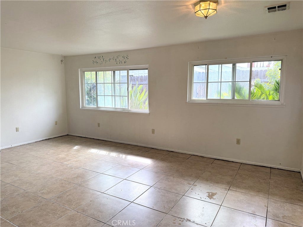 215 Ryan, Redlands, CA 92374 215 Ryan, Redlands, CA 92374