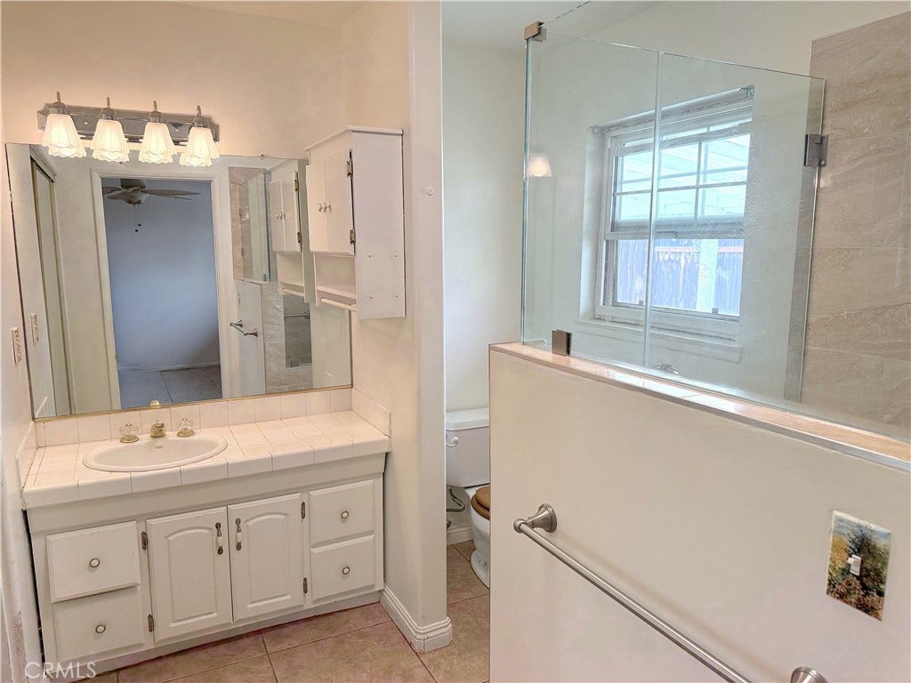 215 Ryan, Redlands, CA 92374 215 Ryan, Redlands, CA 92374