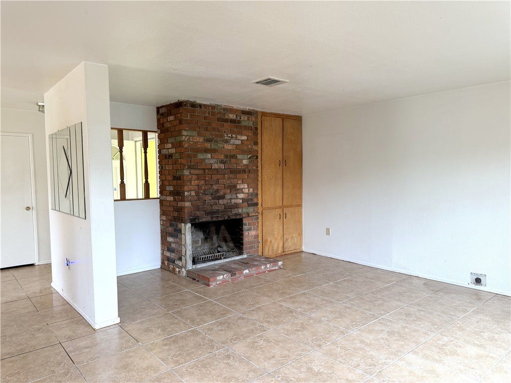 215 Ryan, Redlands, CA 92374 215 Ryan, Redlands, CA 92374