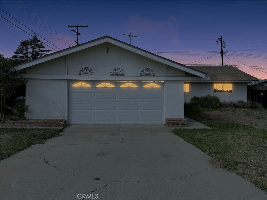 215 Ryan, Redlands, CA 92374 215 Ryan, Redlands, CA 92374