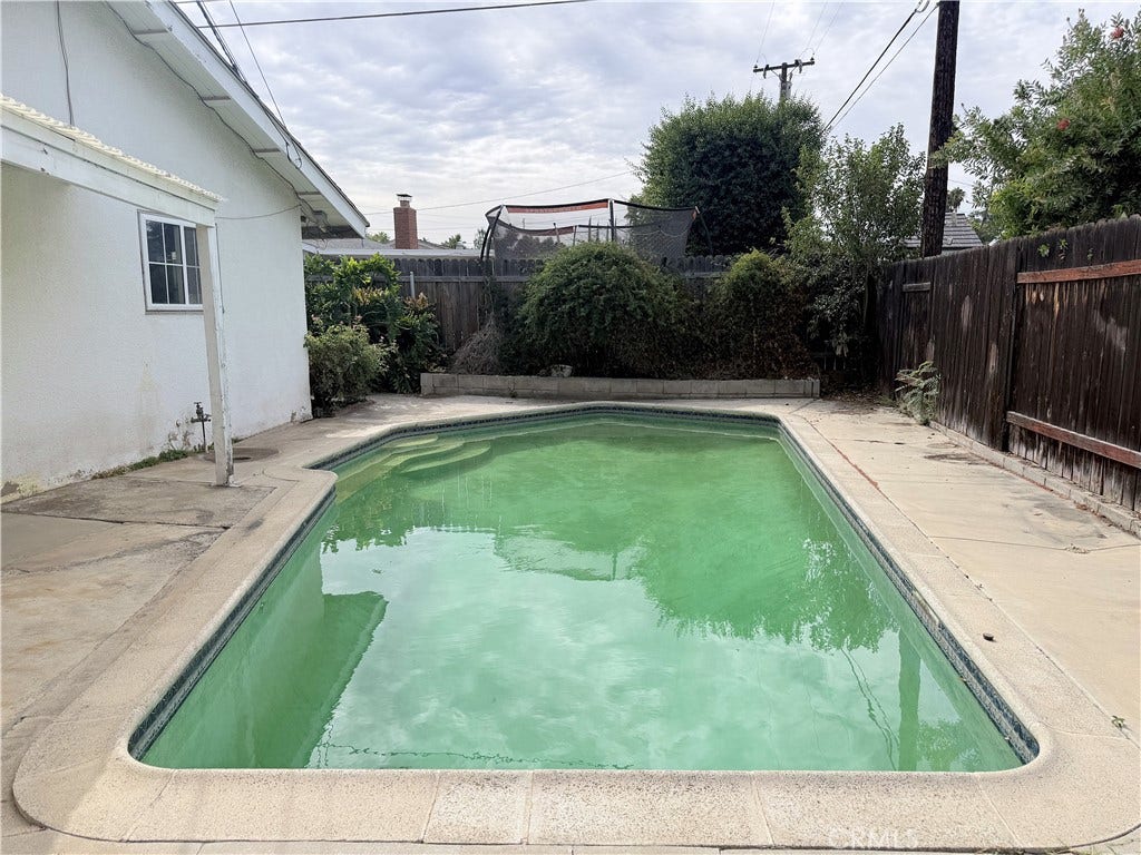 215 Ryan, Redlands, CA 92374 215 Ryan, Redlands, CA 92374