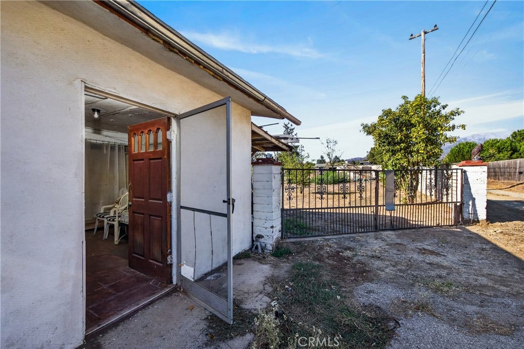 39856 Brookside, Beaumont, CA 92223 Bonus room in garage