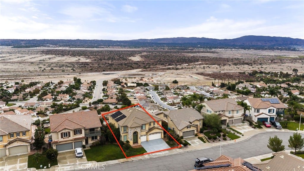 30017 Red Hill Road, Highland, CA 92346 Shaw Real Estate Brokers does not guarantee the accuracy of the square footage, lot size, or
other information concerning the conditions or features of the property provided by the sellers or obtained from Public Records or other sources. The buyer with their agent(s) is advised to independently verify the accuracy of all information.