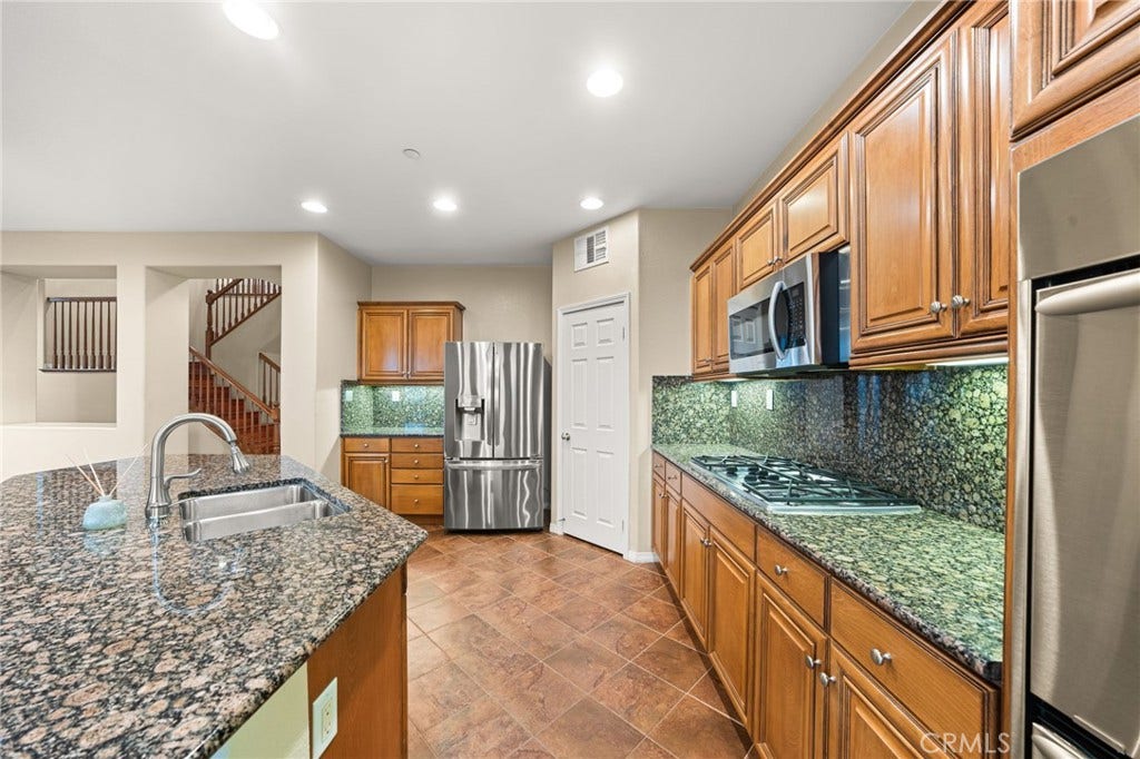30017 Red Hill Road, Highland, CA 92346 30017 Red Hill Road, Highland, CA 92346