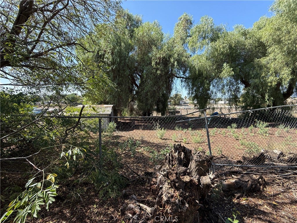 6347 Lucretia, Jurupa Valley, CA 91752