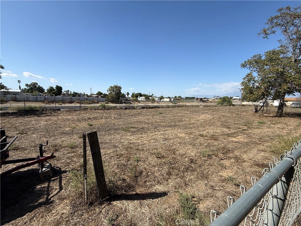 6347 Lucretia, Jurupa Valley, CA 91752