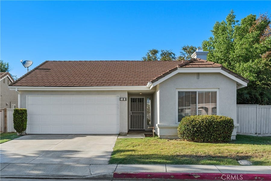 Property photo for 789 Balsam Way, Hemet, CA