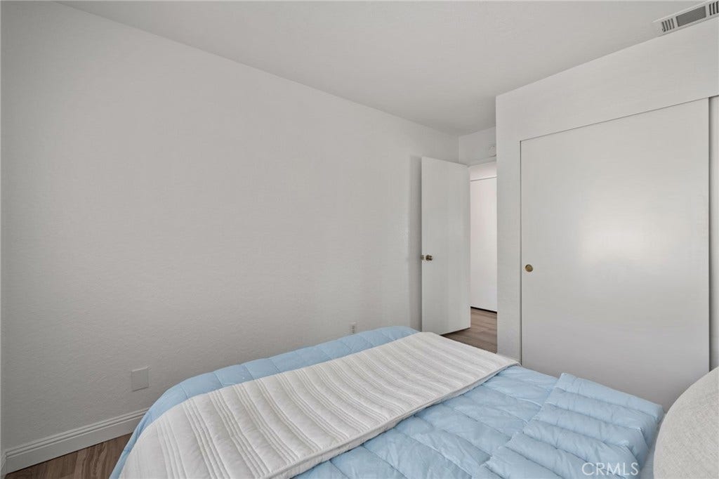 803 E Palm Avenue, Redlands, CA 92374 bedroom
