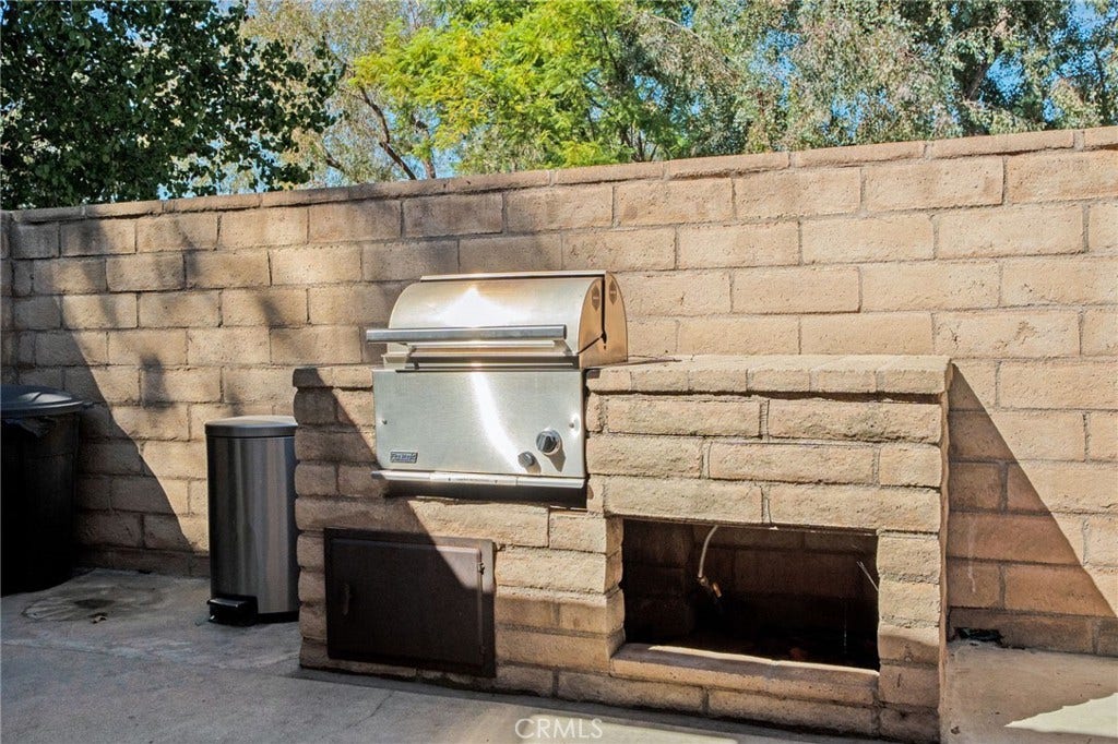 803 E Palm Avenue, Redlands, CA 92374 Backyard off primary bedroom and dinning room