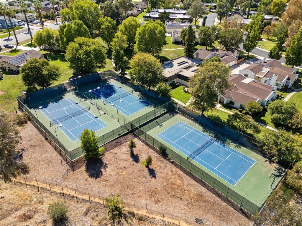 803 E Palm Avenue, Redlands, CA 92374 803 E Palm Avenue, Redlands, CA 92374