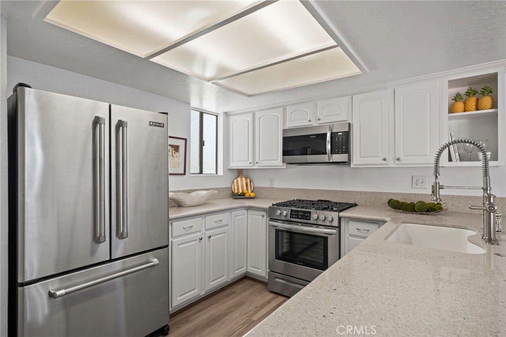 803 E Palm Avenue, Redlands, CA 92374 803 E Palm Avenue, Redlands, CA 92374
