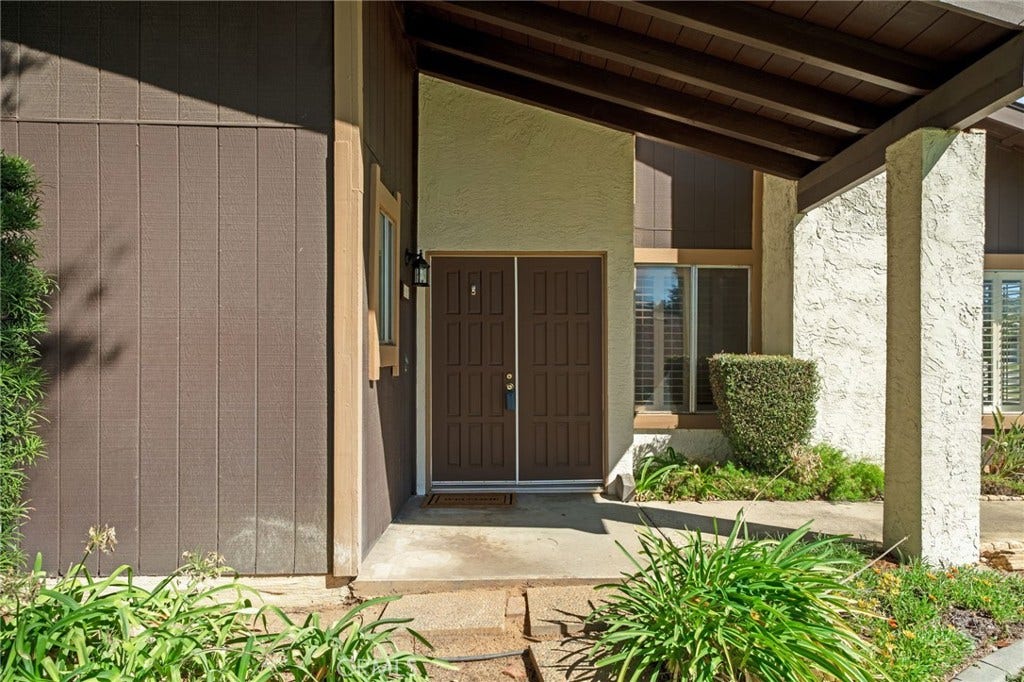 803 E Palm Avenue, Redlands, CA 92374 803 E Palm Avenue, Redlands, CA 92374