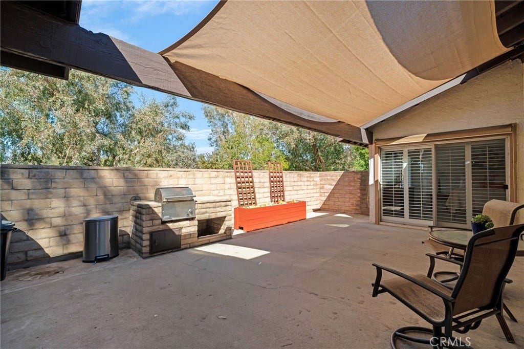 803 E Palm Avenue, Redlands, CA 92374 Backyard off primary bedroom and dinning room