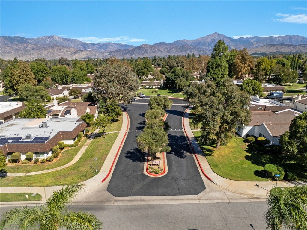 803 E Palm Avenue, Redlands, CA 92374 803 E Palm Avenue, Redlands, CA 92374