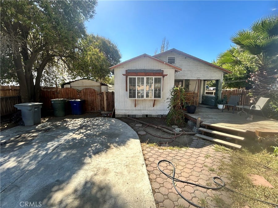 Property photo for 44 W 13th, Merced, CA