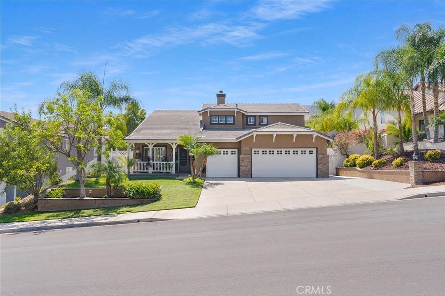 Property photo for 13735 Buckskin Trail Drive, Corona, CA