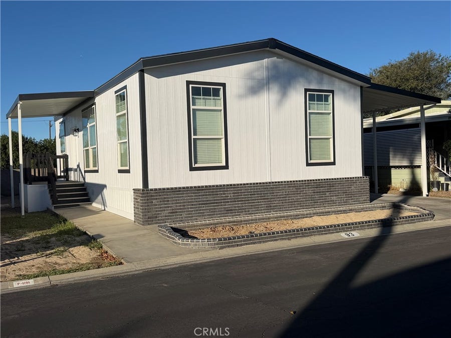 Property photo for 9391 California Avenue, #93, Riverside, CA