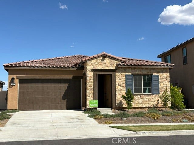 Property photo for 2832 Hillsten Road, Corona, CA