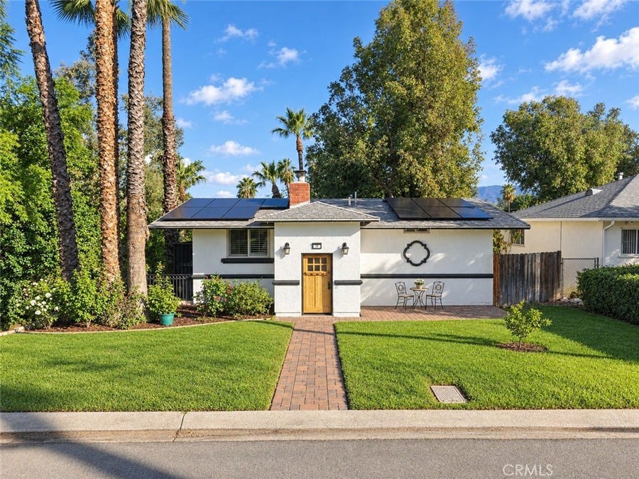 Property photo for 19 Sherril Lane, Redlands, CA