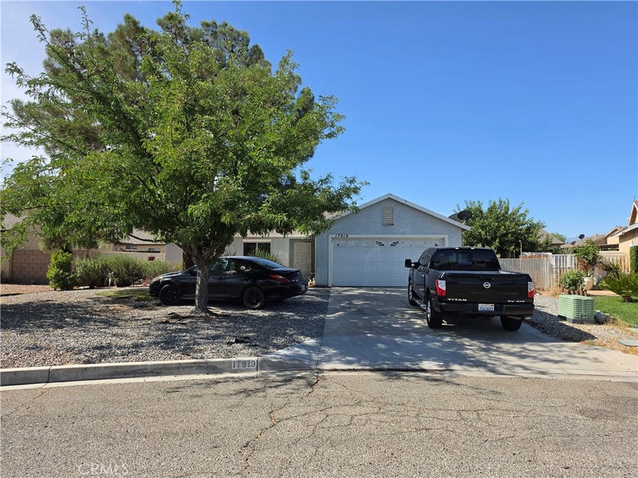 Property photo for 17919 Kendall Circle N Cir, Adelanto, CA