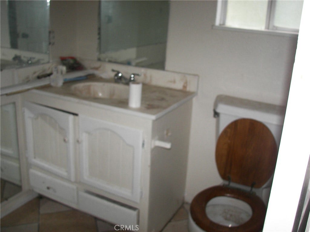 23730 Lakeview, Crestline, CA 92325 23730 Lakeview, Crestline, CA 92325